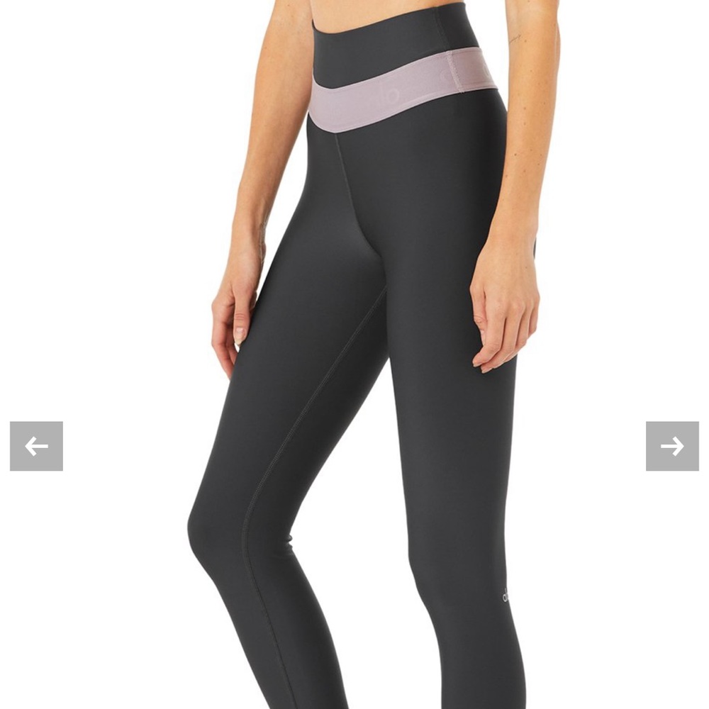 Alo Yoga workout leggings